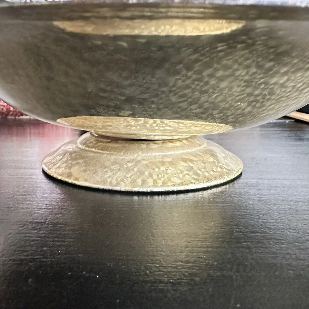 L.F.Grammes Vintage Hammered‎ Silver Plated Bowl with Ornate Border Decoration